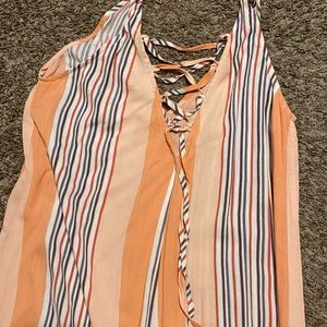 Rayon size large romper never worn super cute